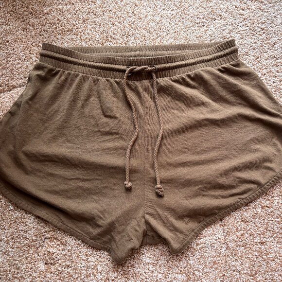 KOTN shorts - Picture 1 of 4